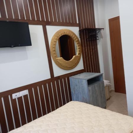 Hotel Relax Dhërmi Eksteriør billede