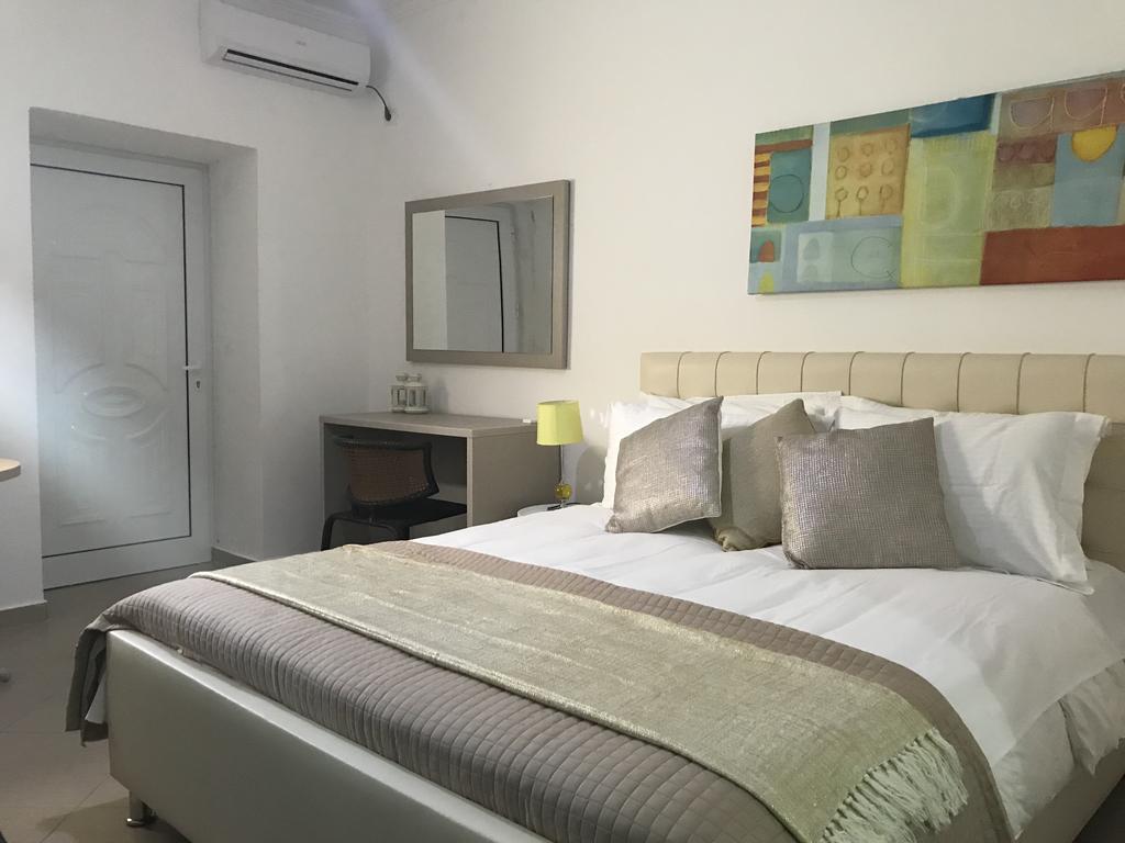 Hotel Relax Dhërmi Værelse billede